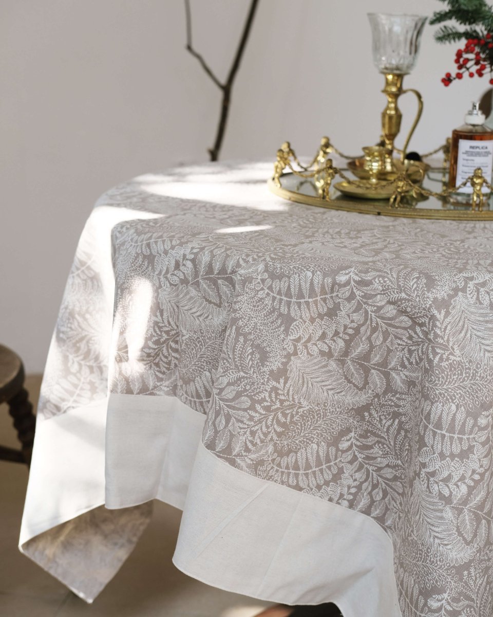 Classic Flora Table Cover