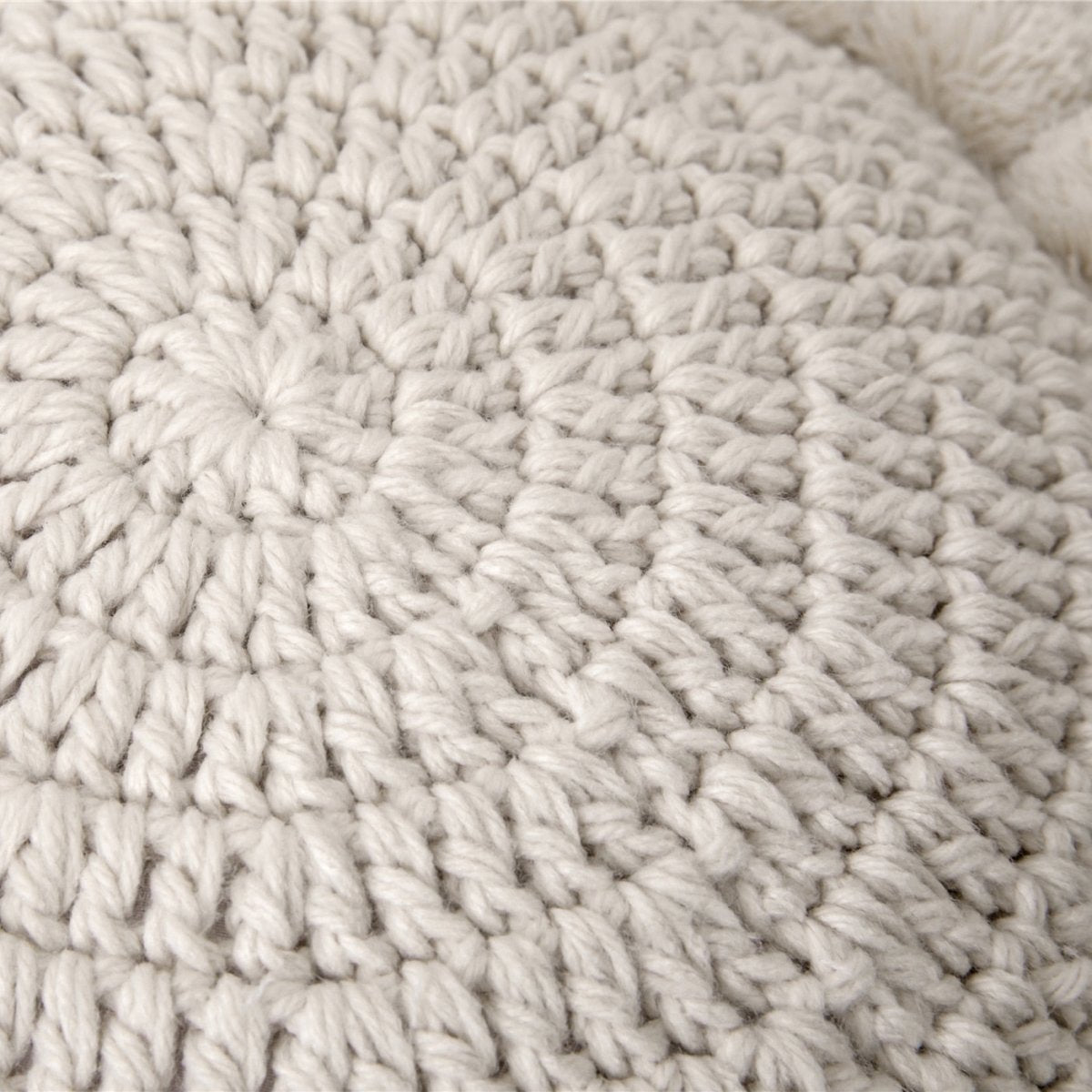 Round Pom Pom CushionCushionsCushions